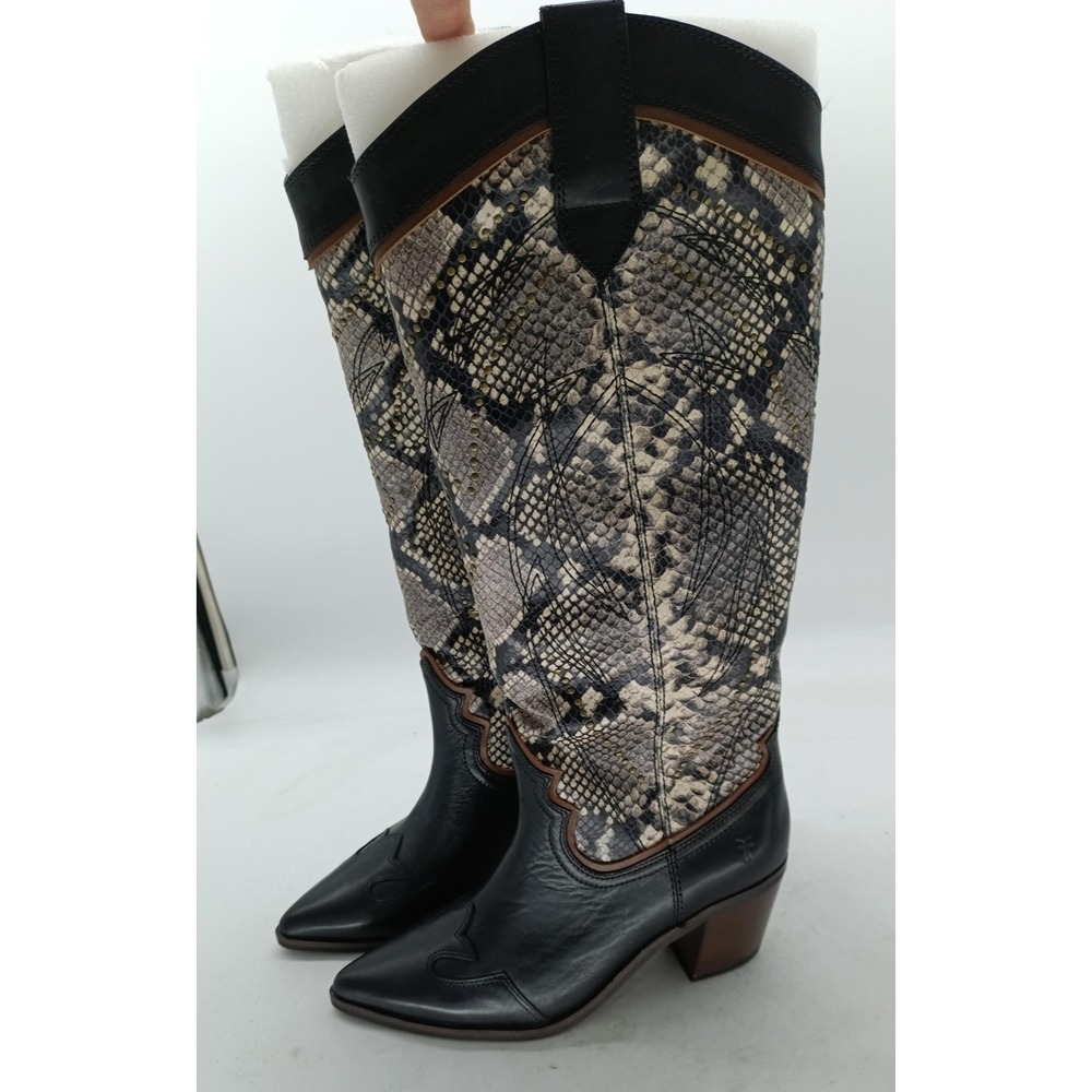 Frye Sara Wingtip Stud Boots Womens Size 6 Black Snake Western Knee High #56